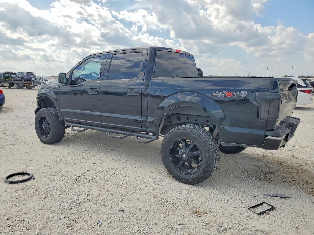2016 FORD F150 SUPERCREW photo 2