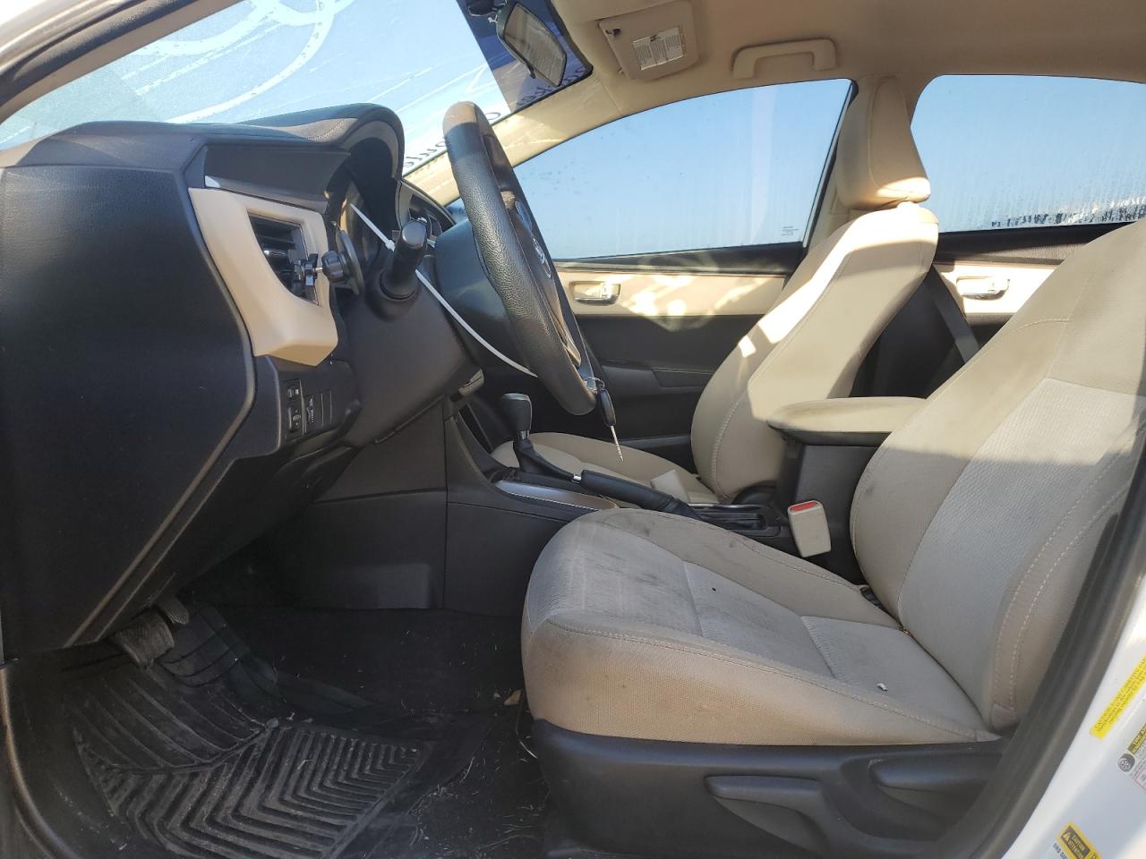 2016 TOYOTA COROLLA L photo 13