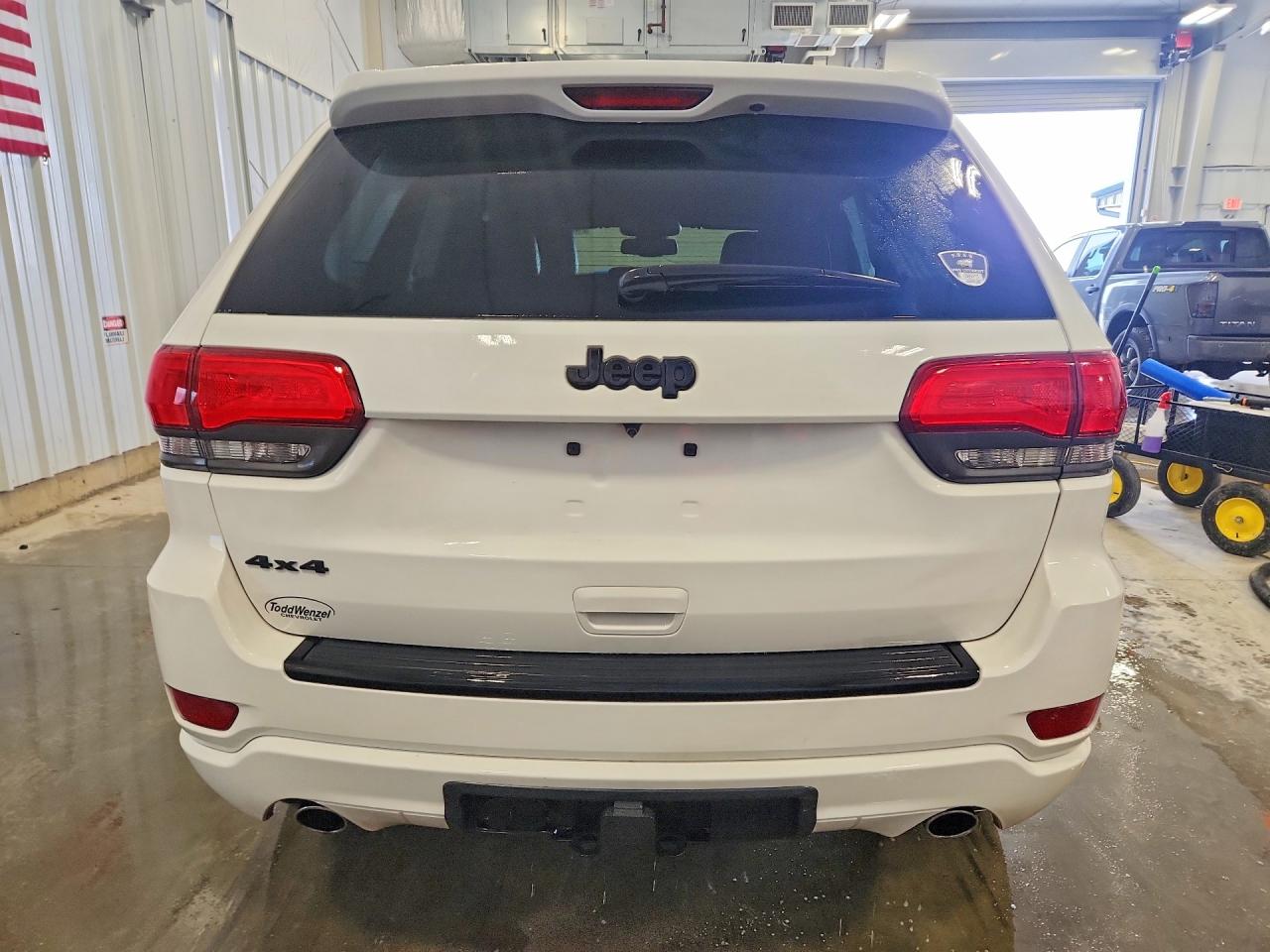 2014 JEEP GRAND CHEROKEE LAREDO photo 11