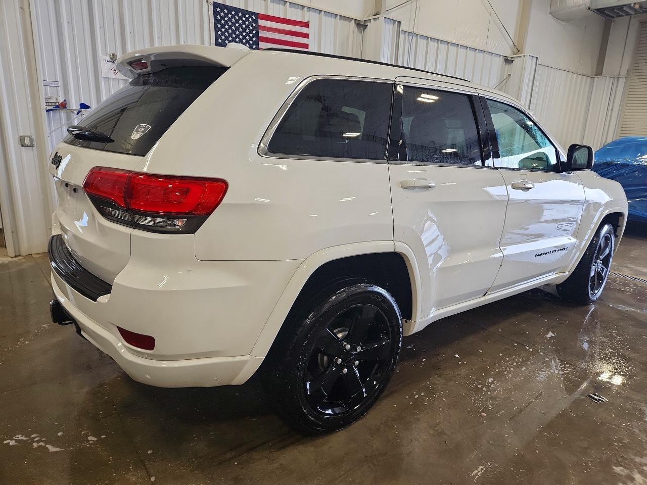2014 JEEP GRAND CHEROKEE LAREDO photo 5