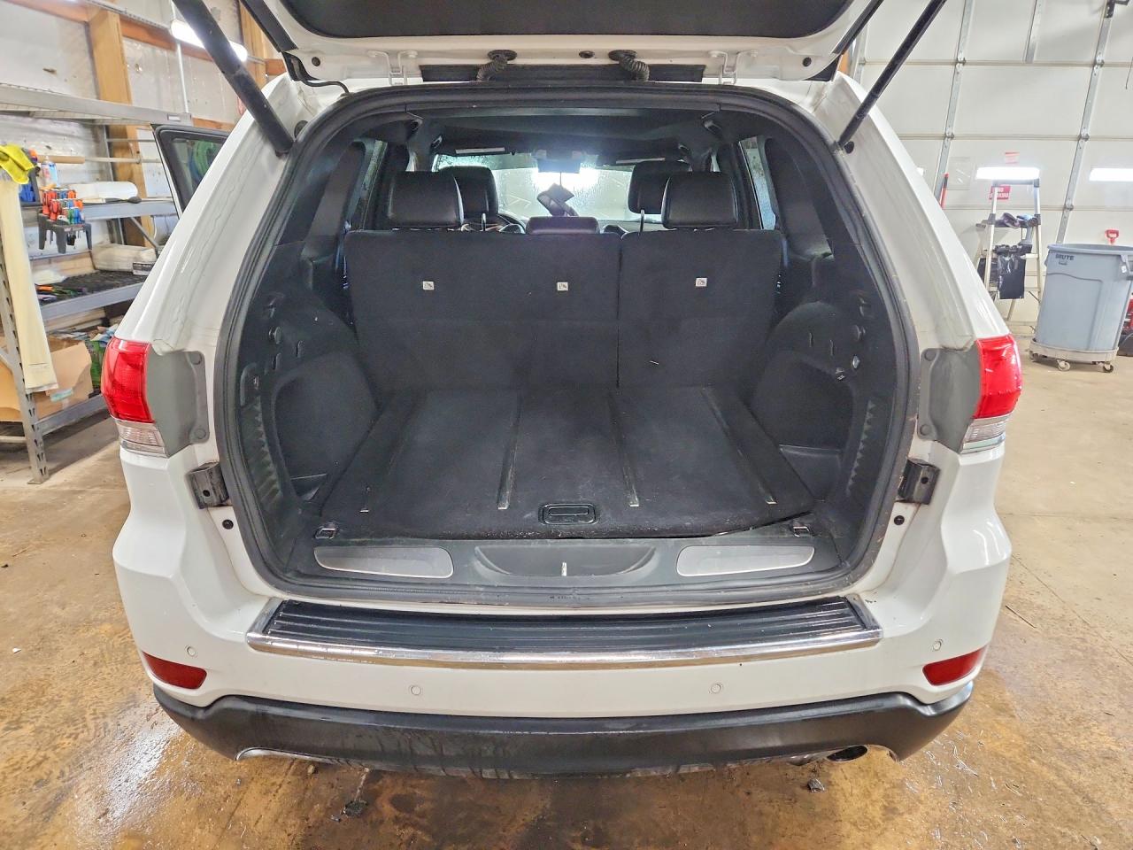 2015 JEEP GRAND CHEROKEE LIMITED photo 11