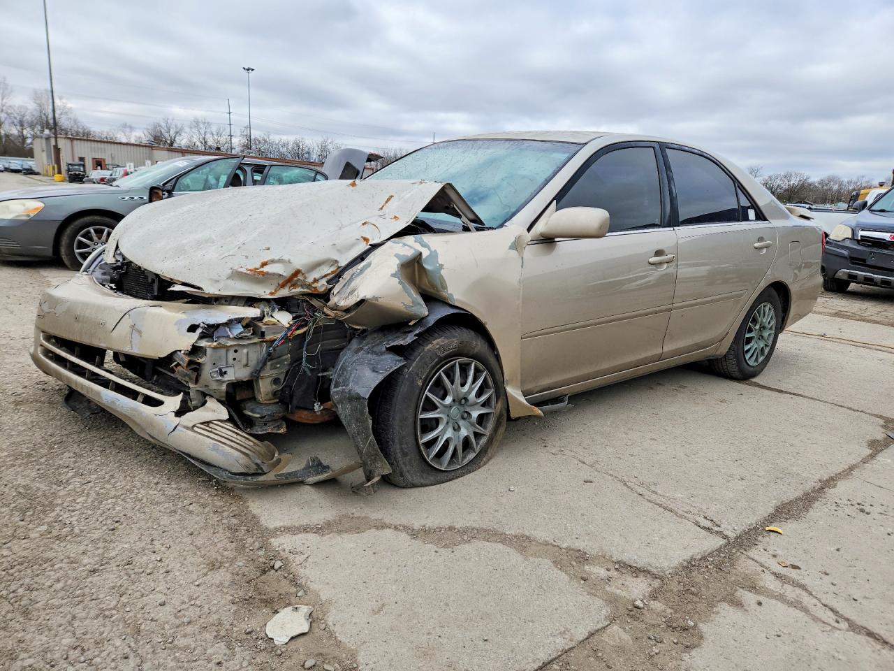 2004 TOYOTA CAMRY