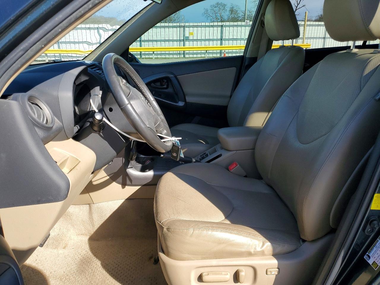2012 TOYOTA RAV4 LIMITED photo 13