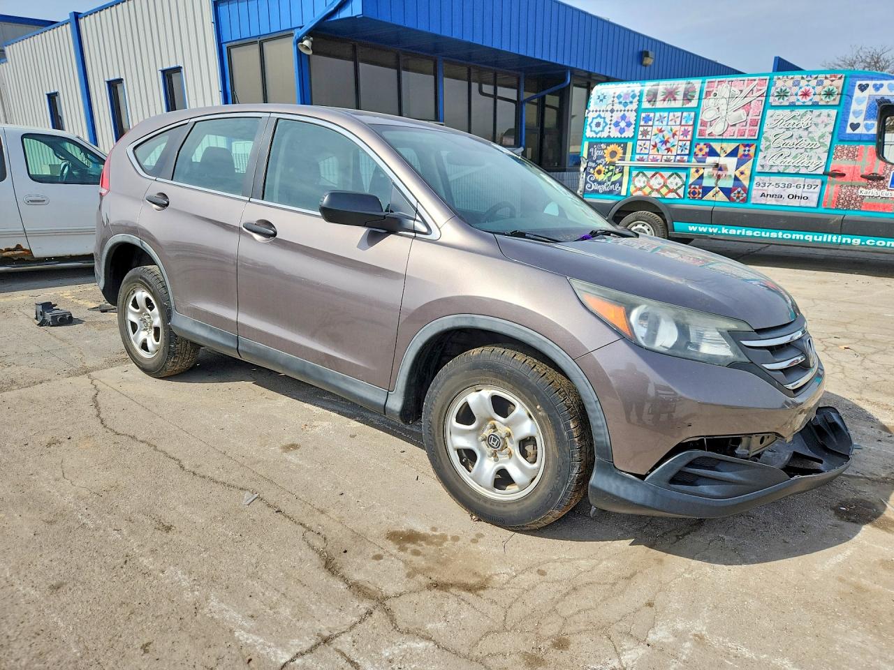 2013 HONDA CR-V LX photo 4