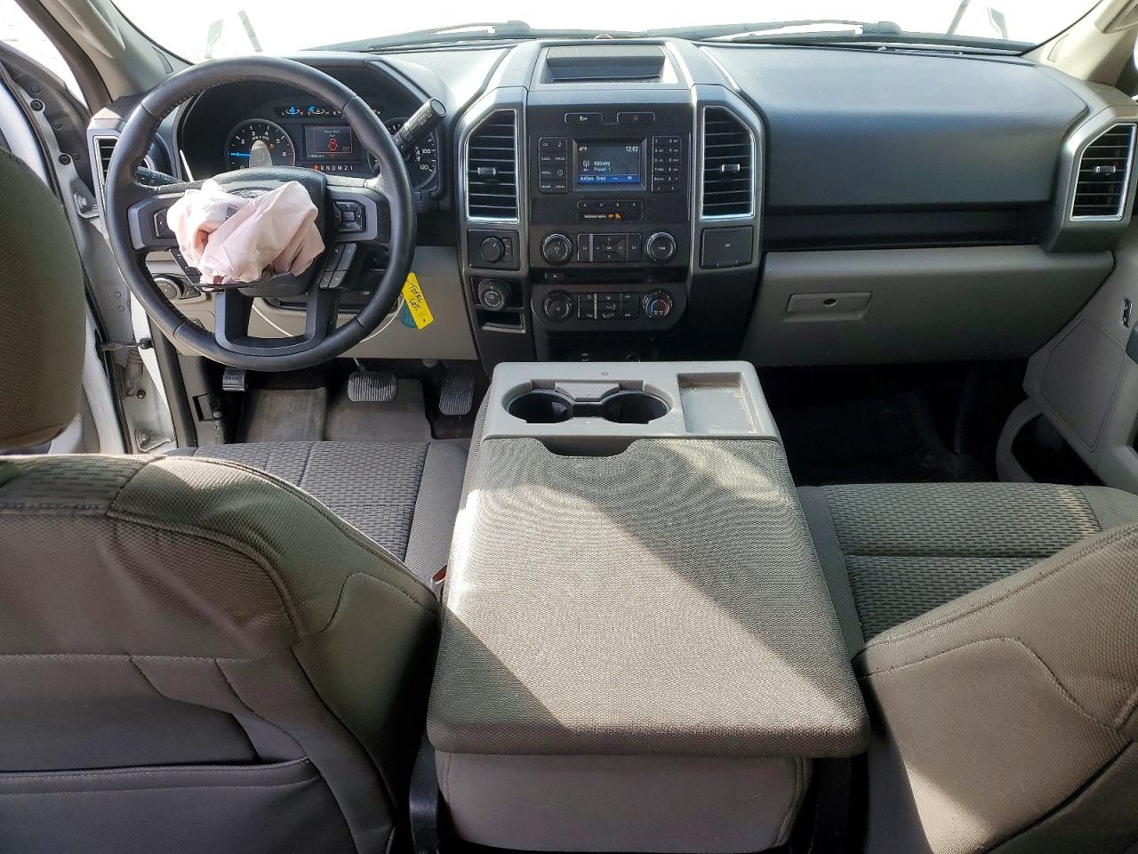 2017 FORD F150 SUPERCREW photo 15