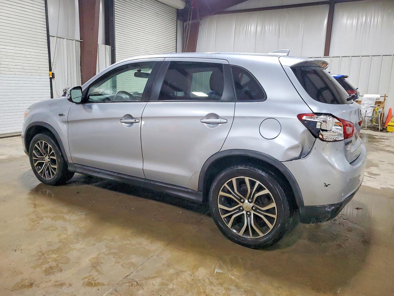 2017 MITSUBISHI OUTLANDER SPORT ES photo 3