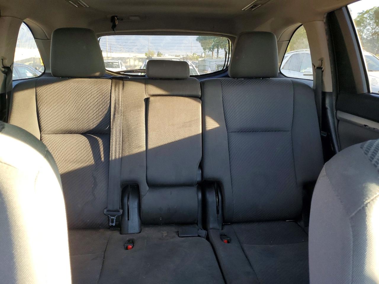 2019 TOYOTA HIGHLANDER LE photo 19