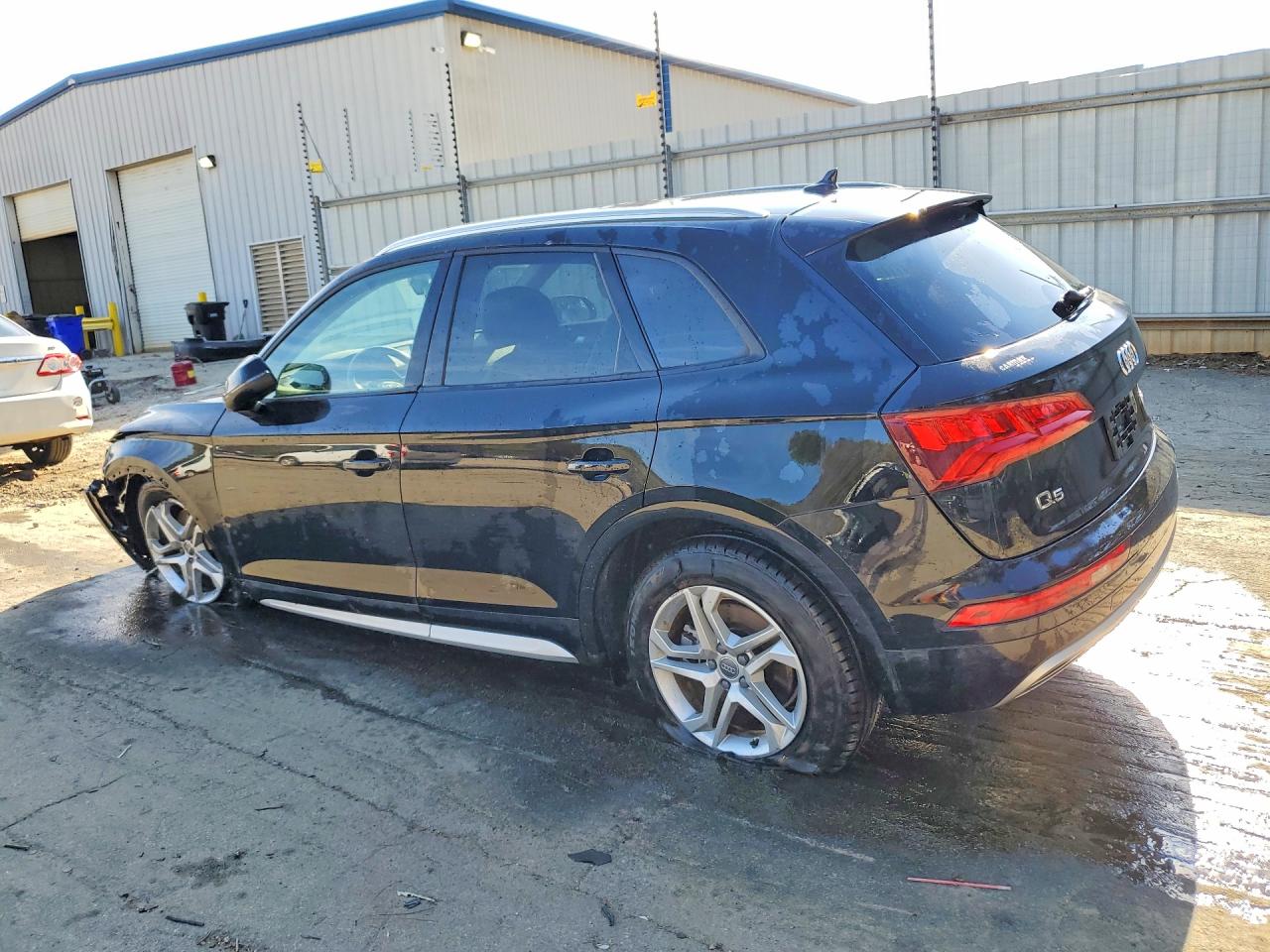 2018 AUDI Q5 PREMIUM photo 2
