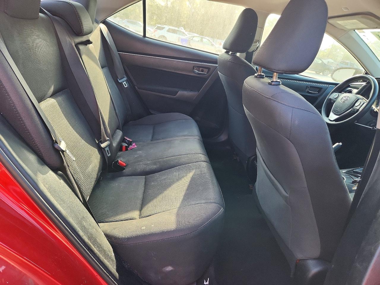 2019 TOYOTA COROLLA LE photo 19