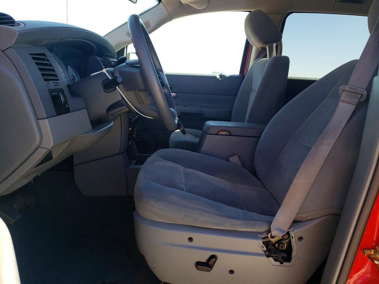 2004 DODGE DURANGO SLT photo 13