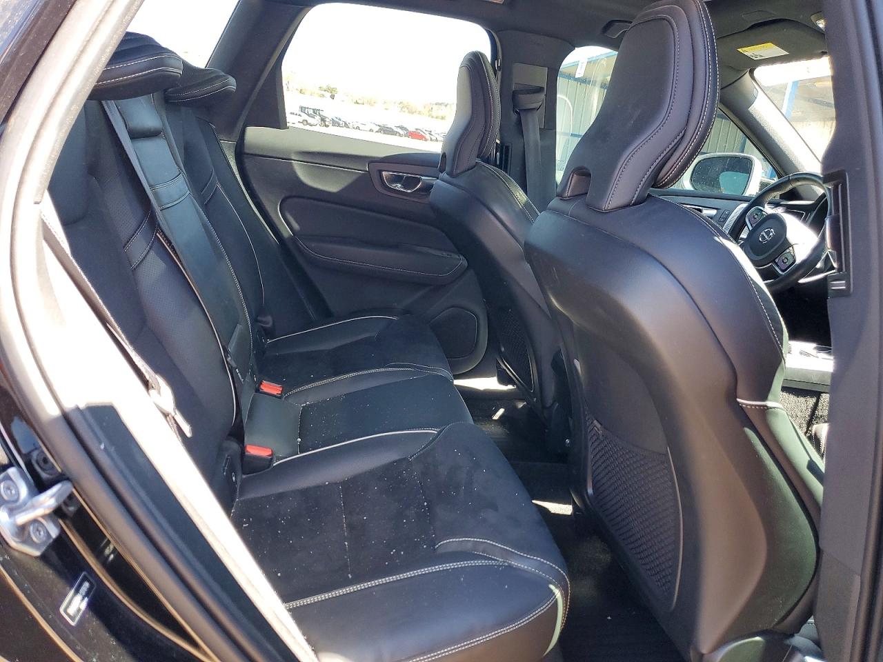 2019 VOLVO XC60 T6 R-DESIGN photo 19