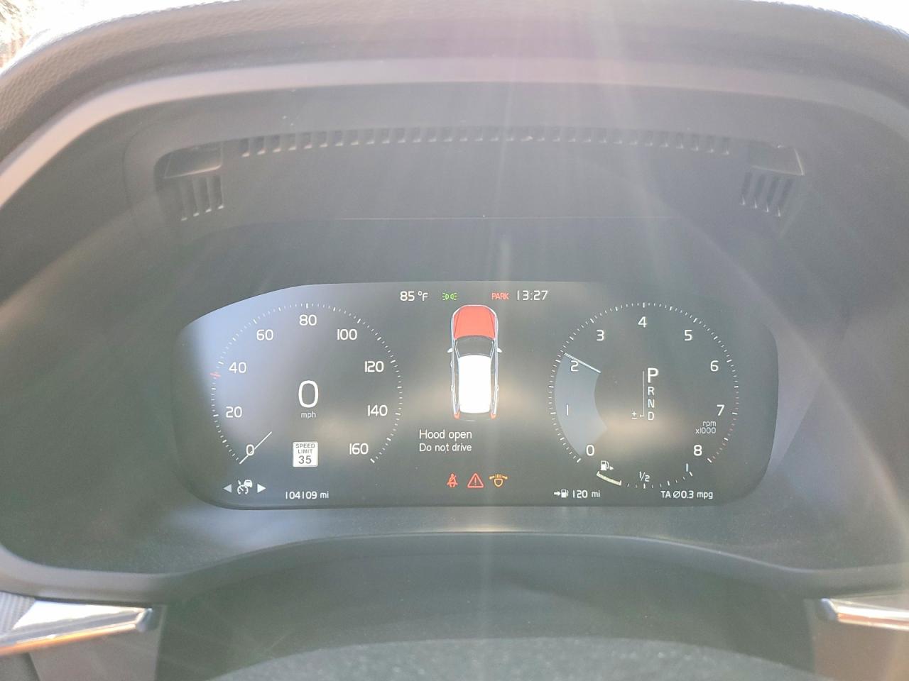 2019 VOLVO XC60 T6 R-DESIGN photo 17