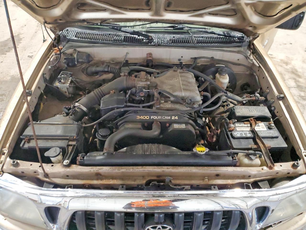 2004 TOYOTA TACOMA V6 photo 21