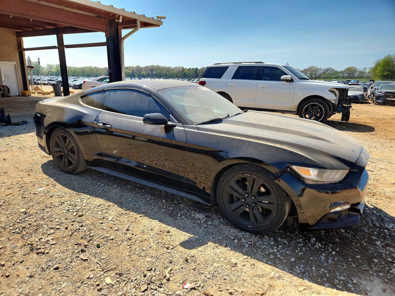 2015 FORD MUSTANG photo 4