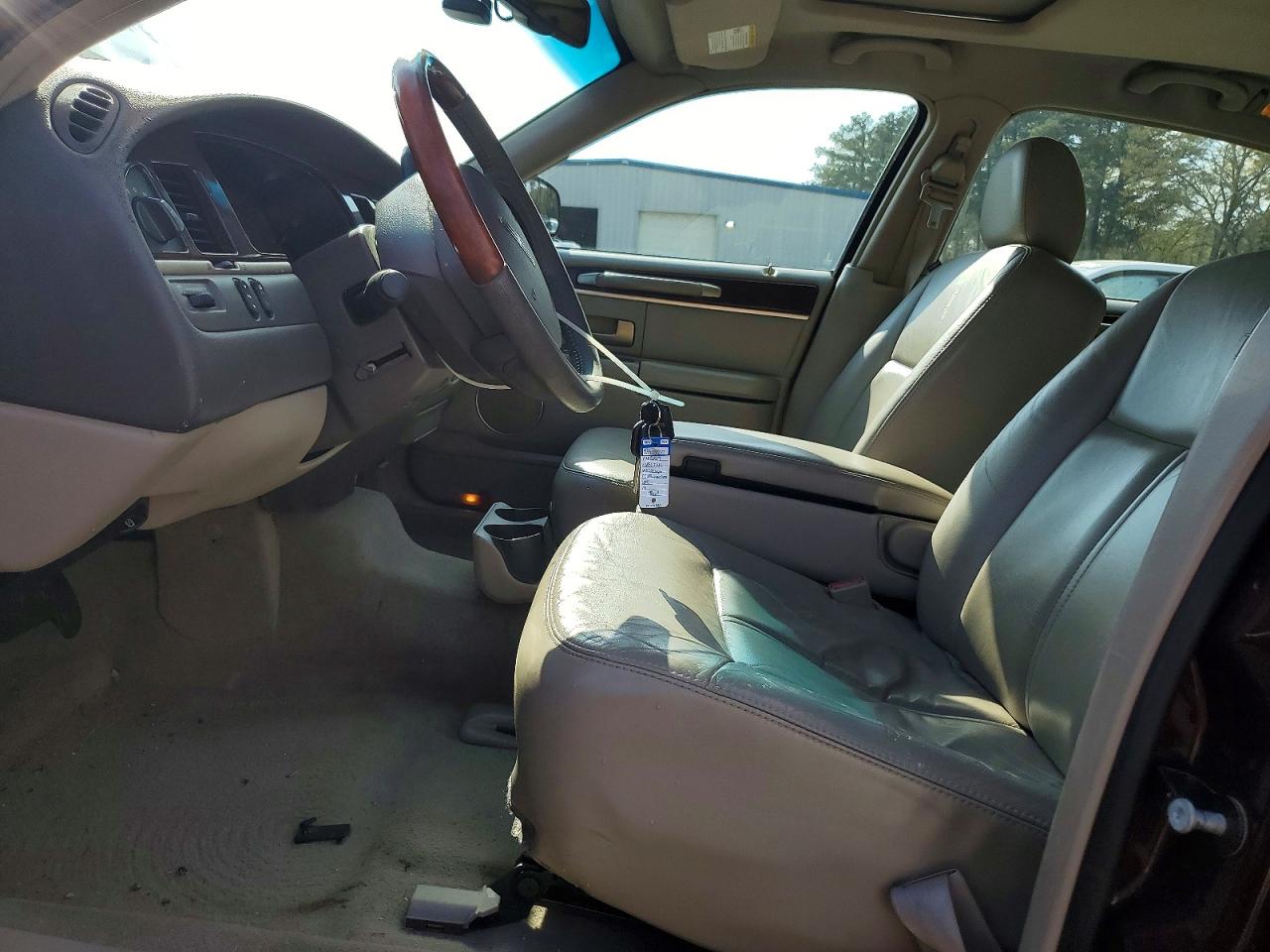 2007 LINCOLN TOWN CAR photo 13
