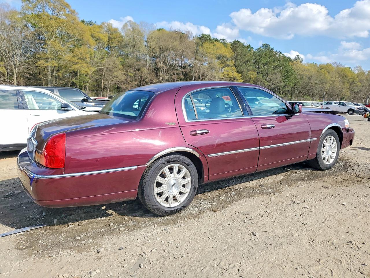 2007 LINCOLN TOWN CAR photo 5