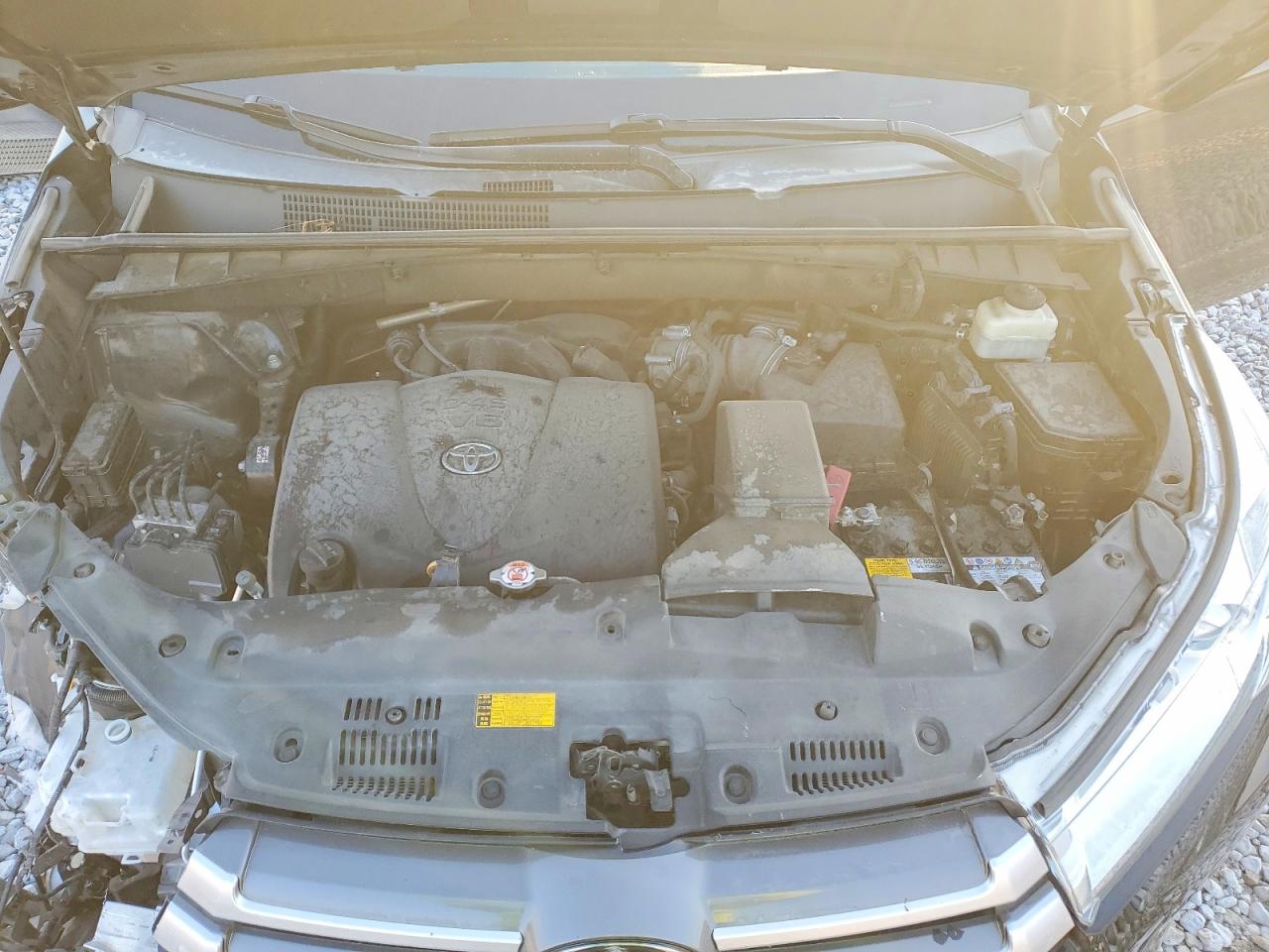 2018 TOYOTA HIGHLANDER LE PLUS photo 23