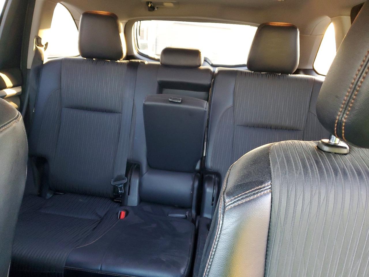 2018 TOYOTA HIGHLANDER LE PLUS photo 19