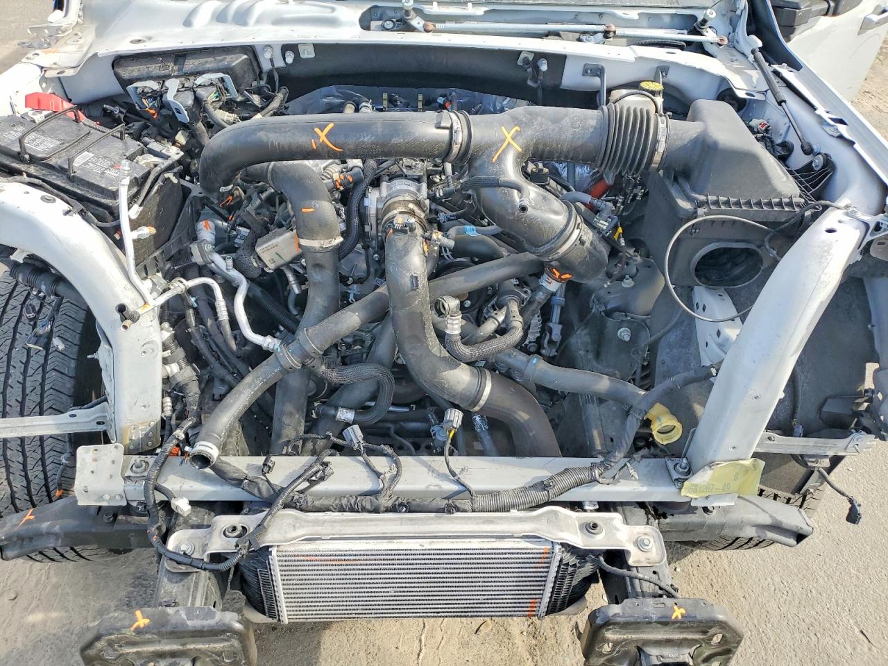 2024 FORD F150 LARIAT photo 11