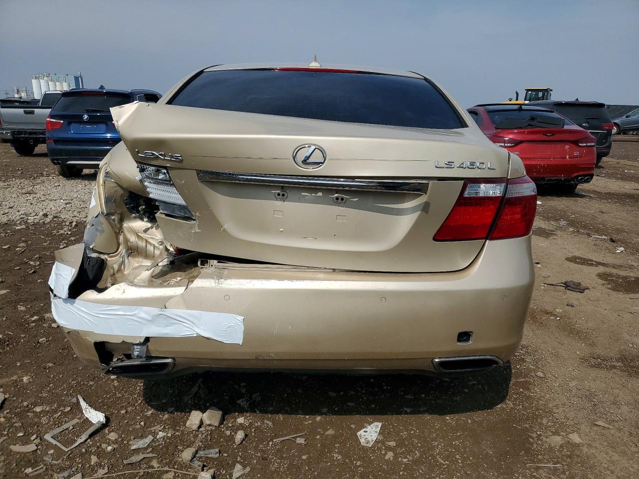 2007 LEXUS LS photo 11