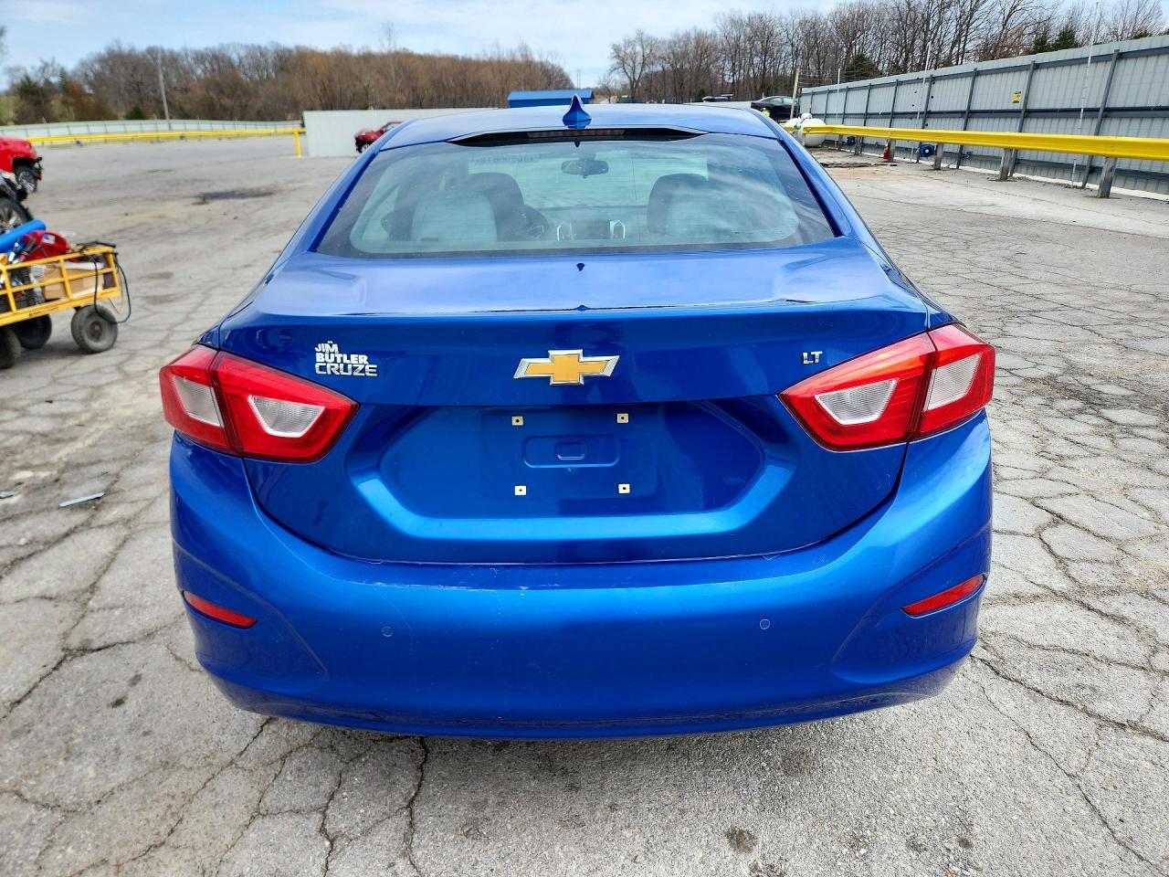 2019 CHEVROLET CRUZE LT photo 11