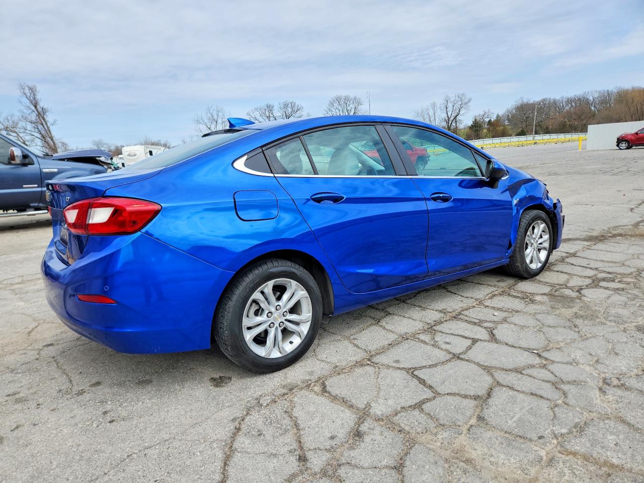 2019 CHEVROLET CRUZE LT photo 5