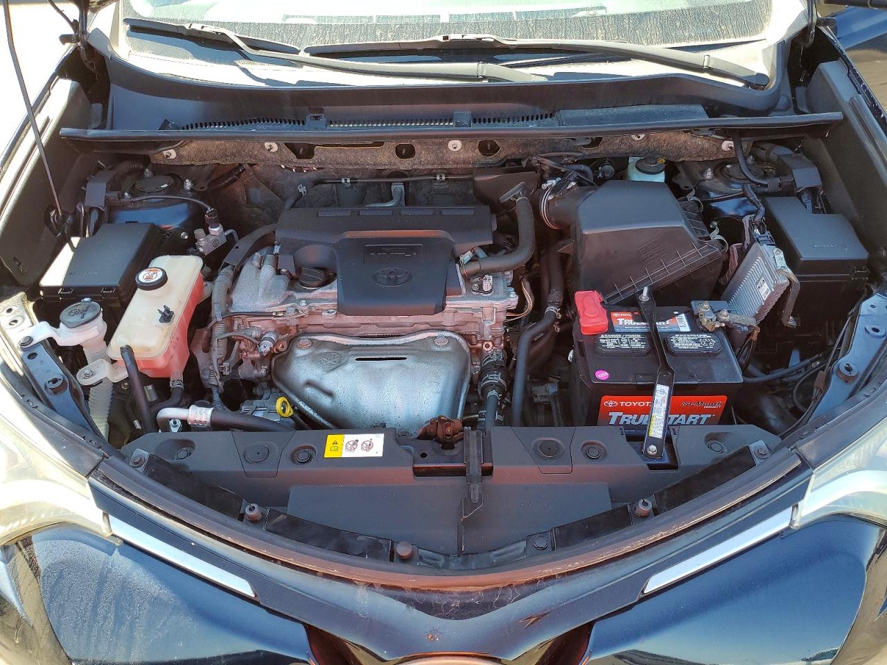 2017 TOYOTA RAV4 LE photo 11