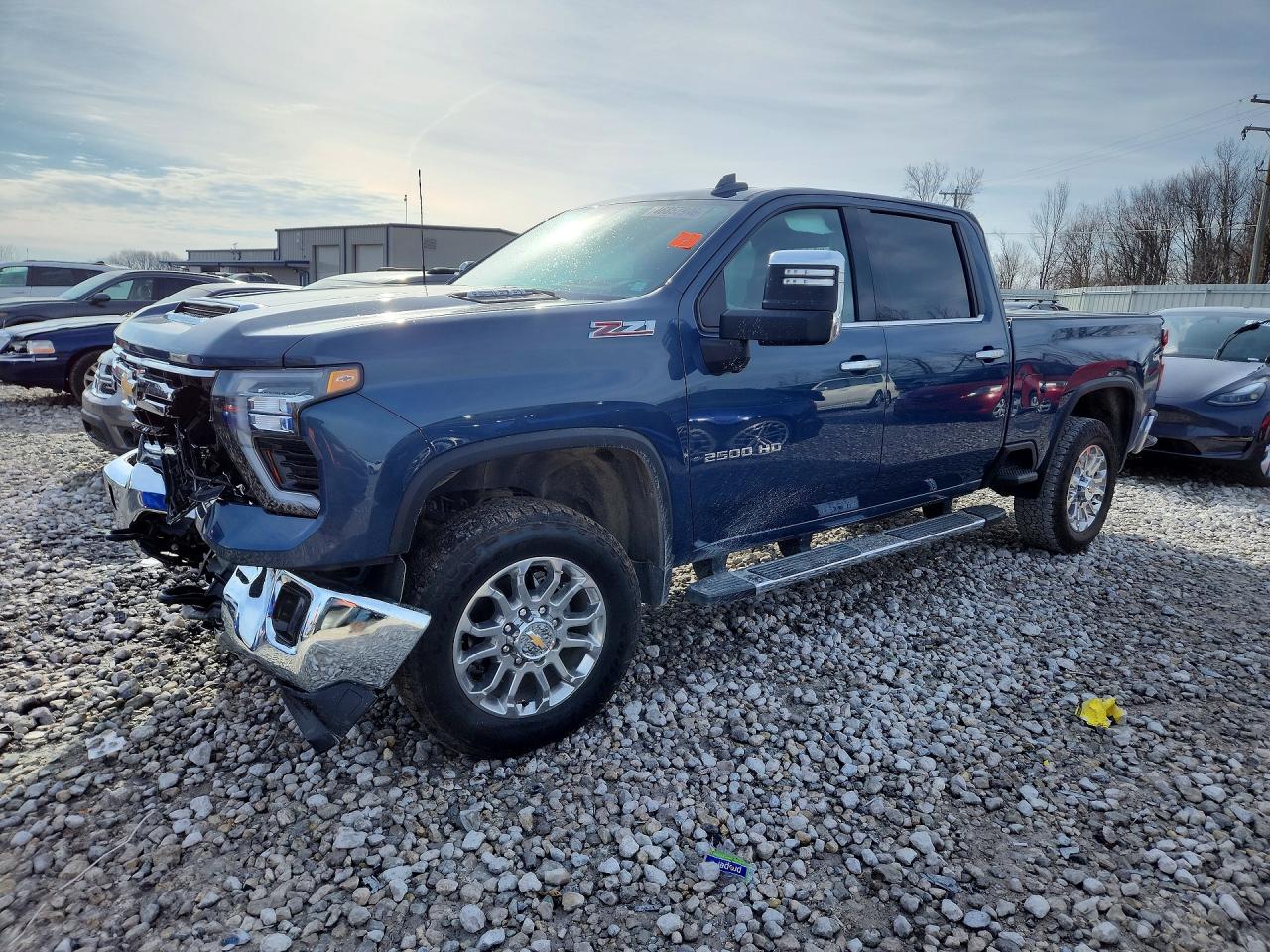 2025 CHEVROLET SILVERADO