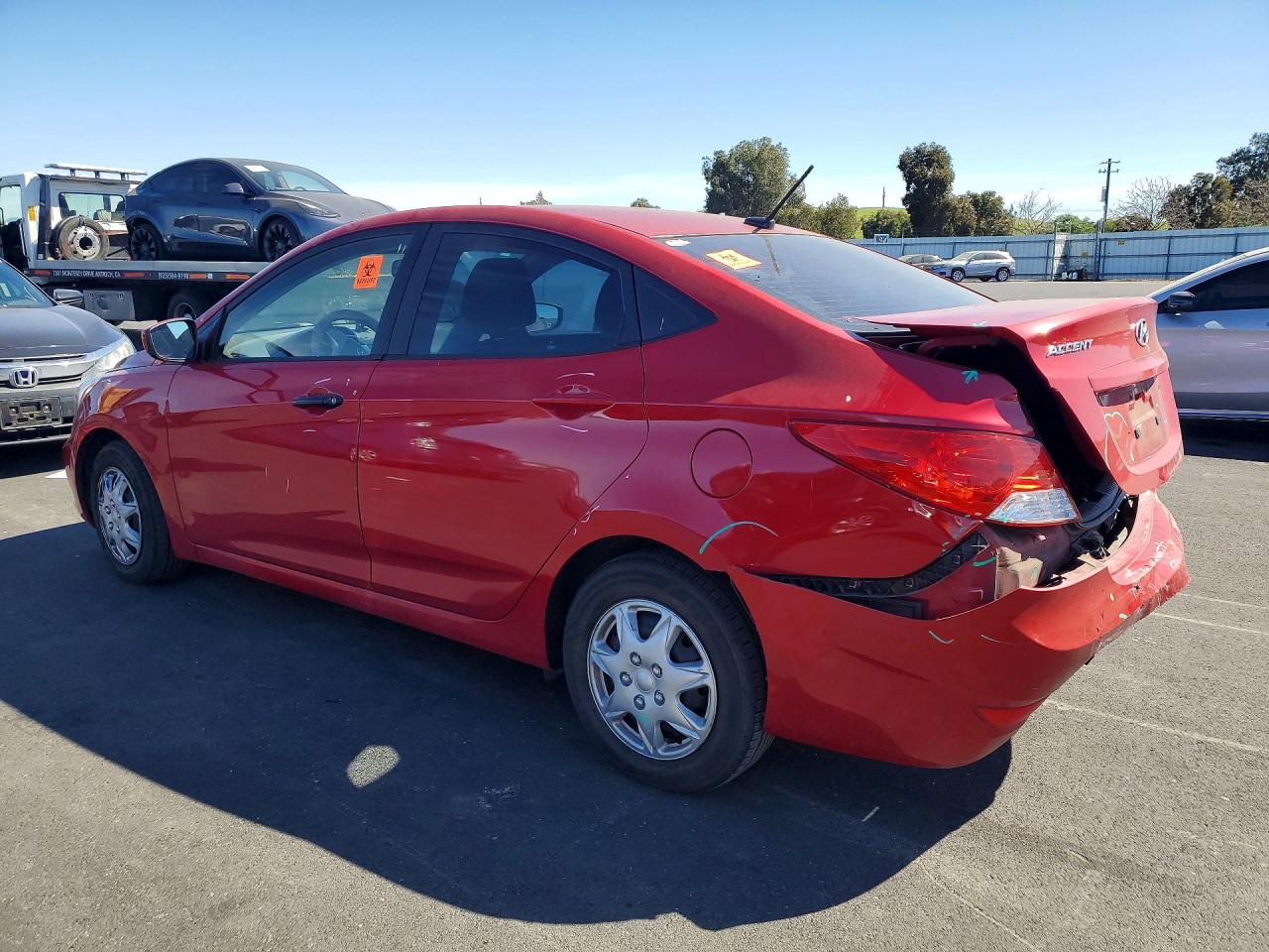 2012 HYUNDAI ACCENT GLS photo 3