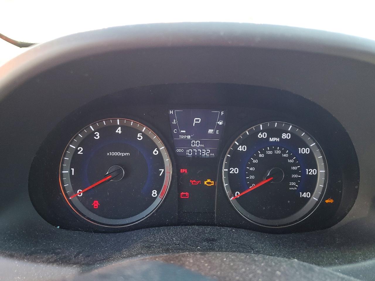 2012 HYUNDAI ACCENT GLS photo 17