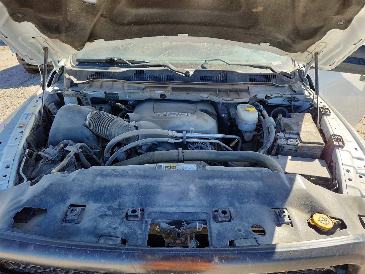 2018 RAM 2500 ST photo 21
