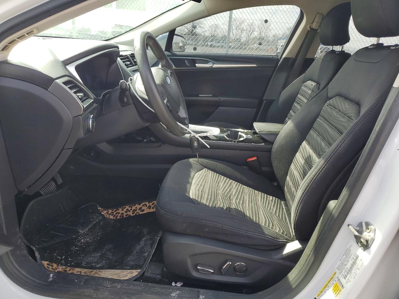 2016 FORD FUSION SE photo 7