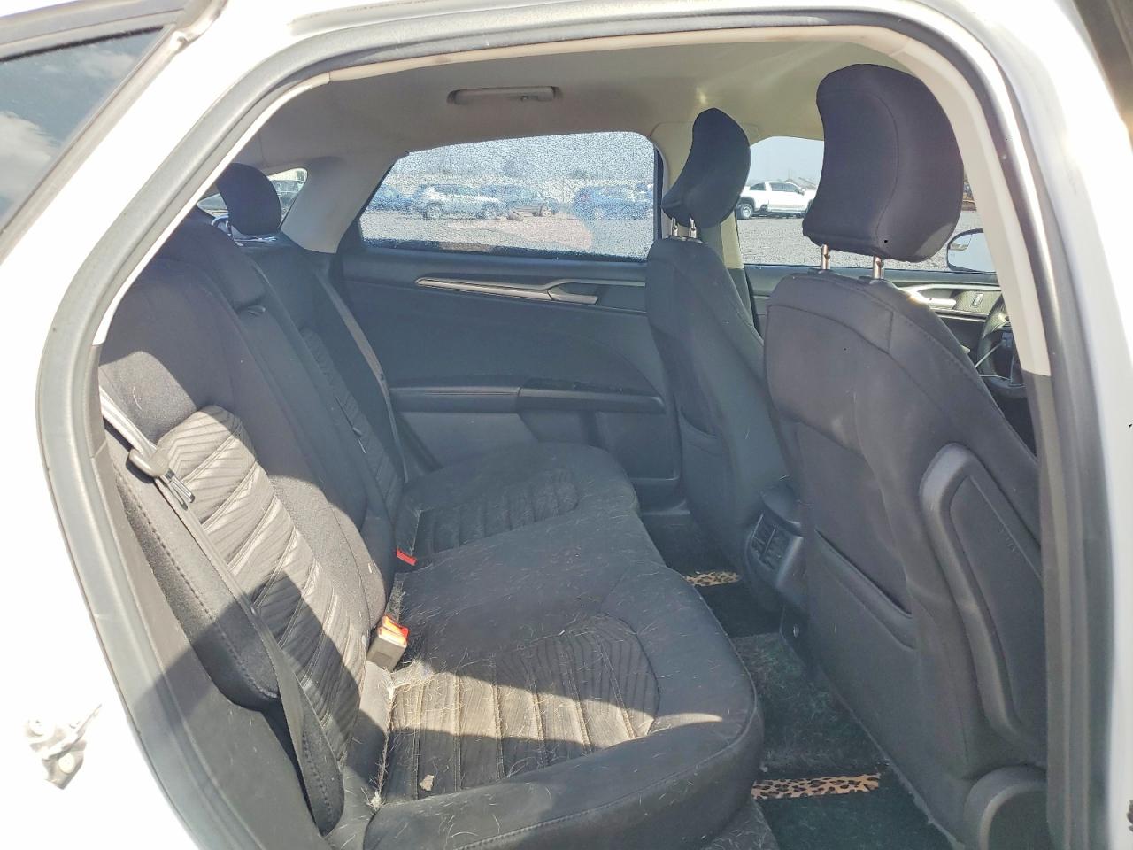 2016 FORD FUSION SE photo 10