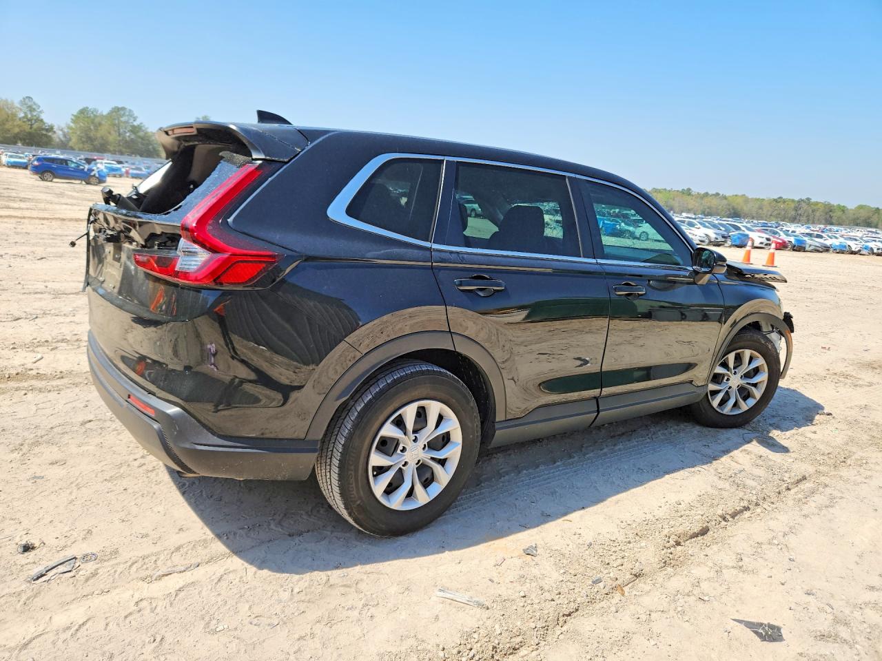2025 HONDA CR-V LX photo 3