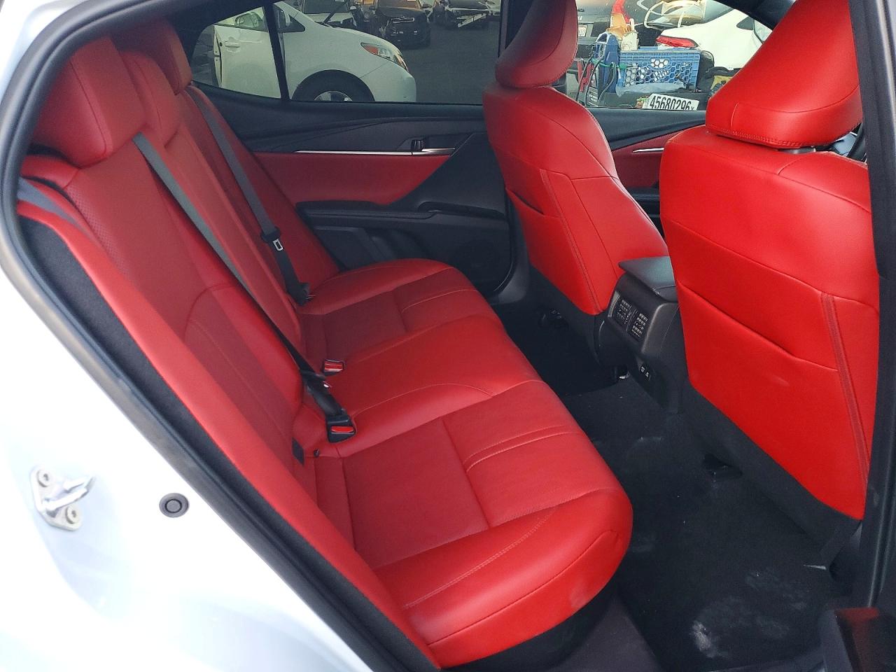 2025 TOYOTA CAMRY XSE photo 10