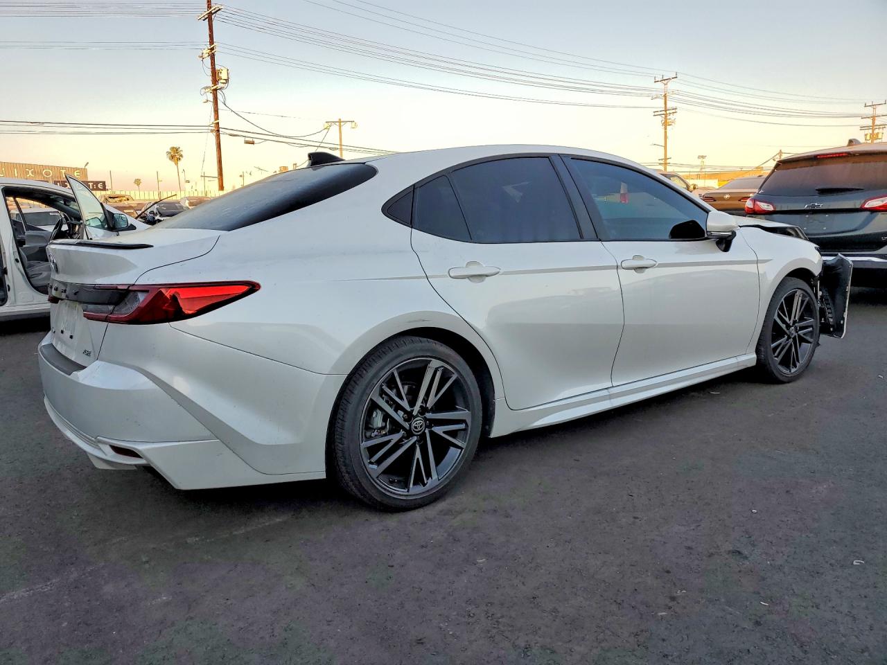 2025 TOYOTA CAMRY XSE photo 3