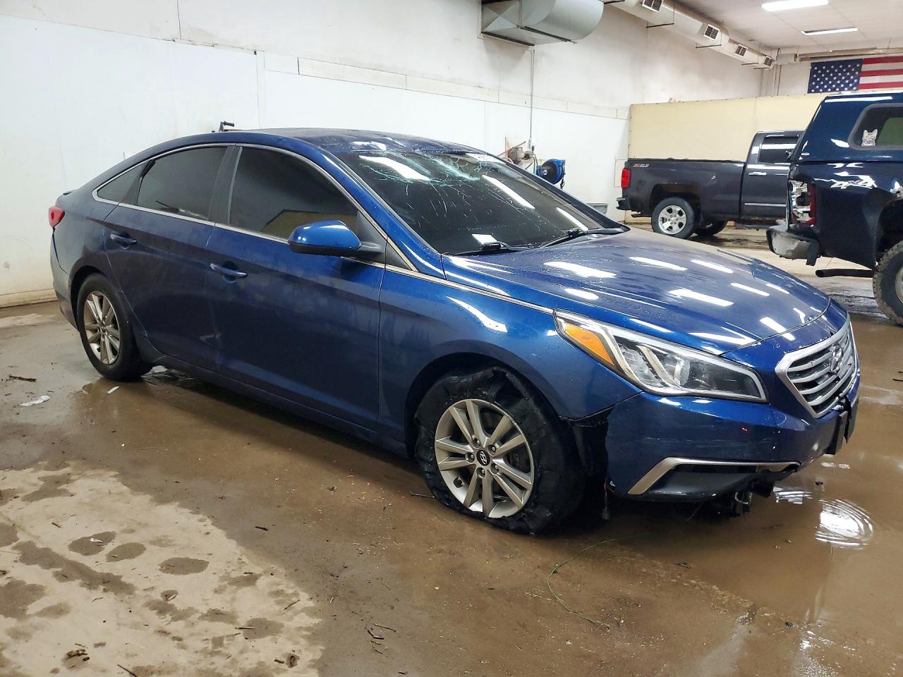 2015 HYUNDAI SONATA SE photo 4