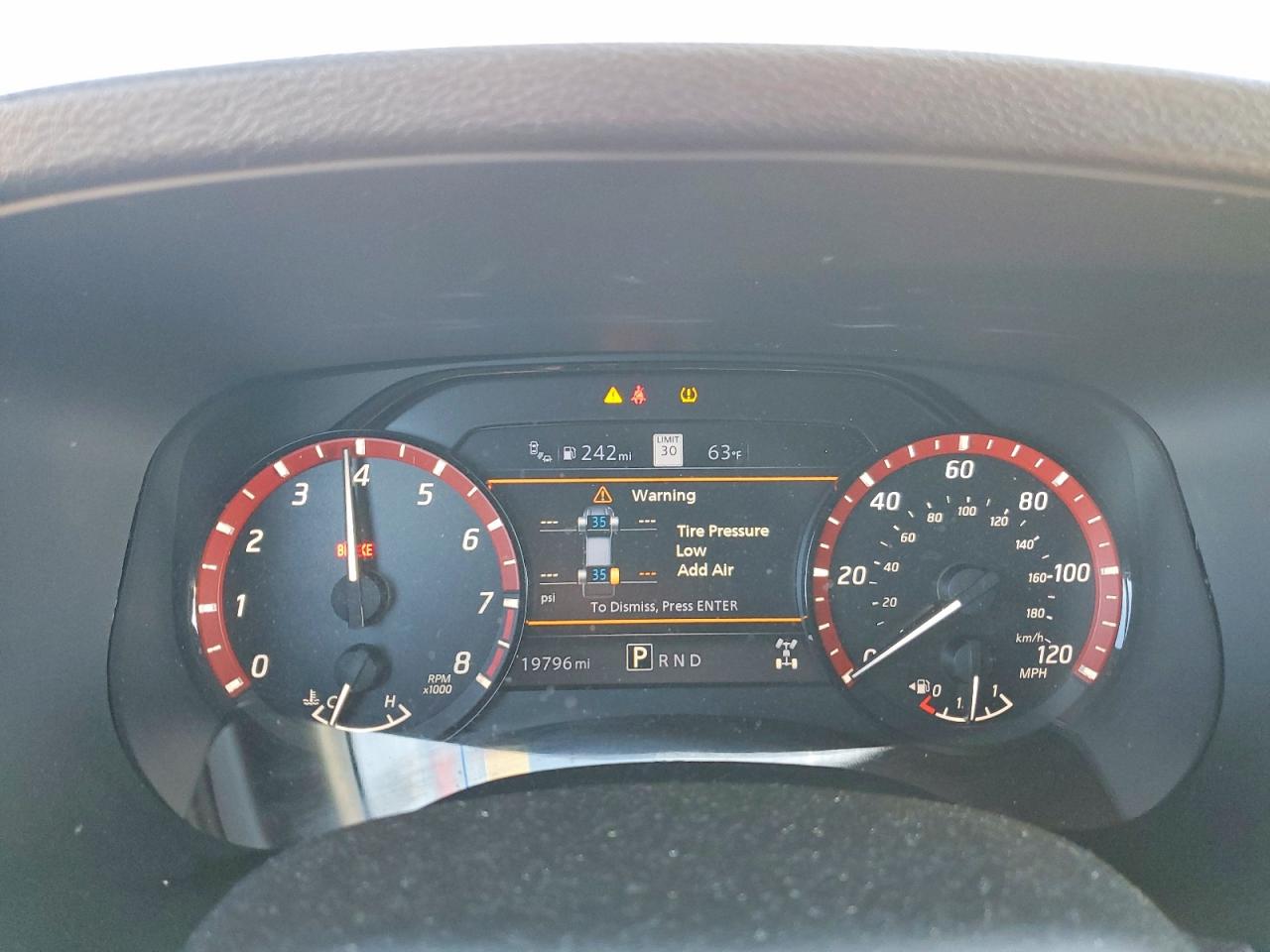 2024 NISSAN FRONTIER PRO-4X photo 17