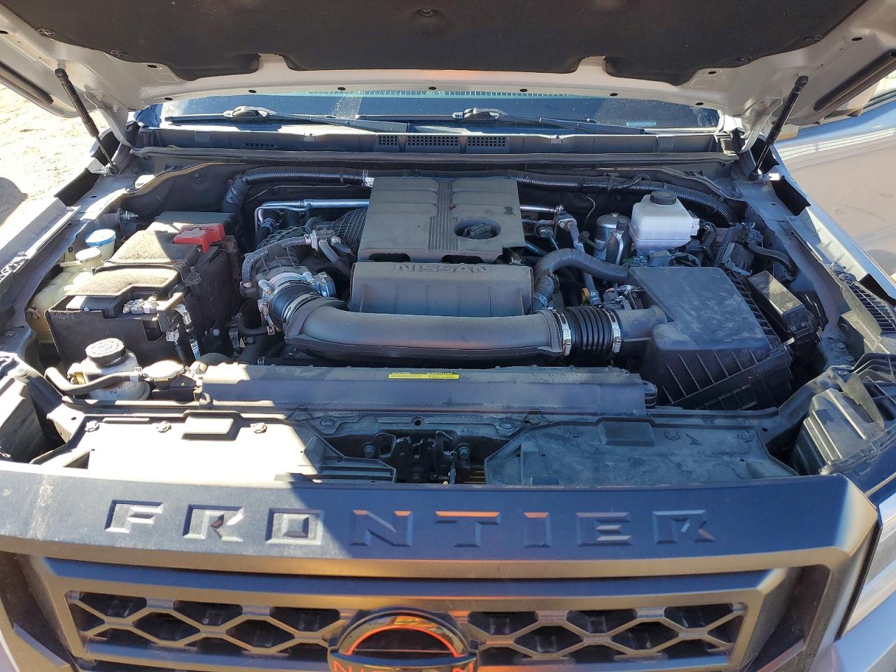 2024 NISSAN FRONTIER PRO-4X photo 21