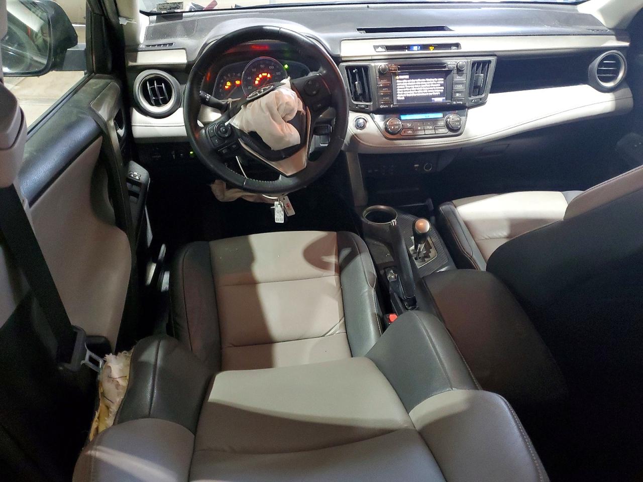 2015 TOYOTA RAV4 LIMITED photo 8