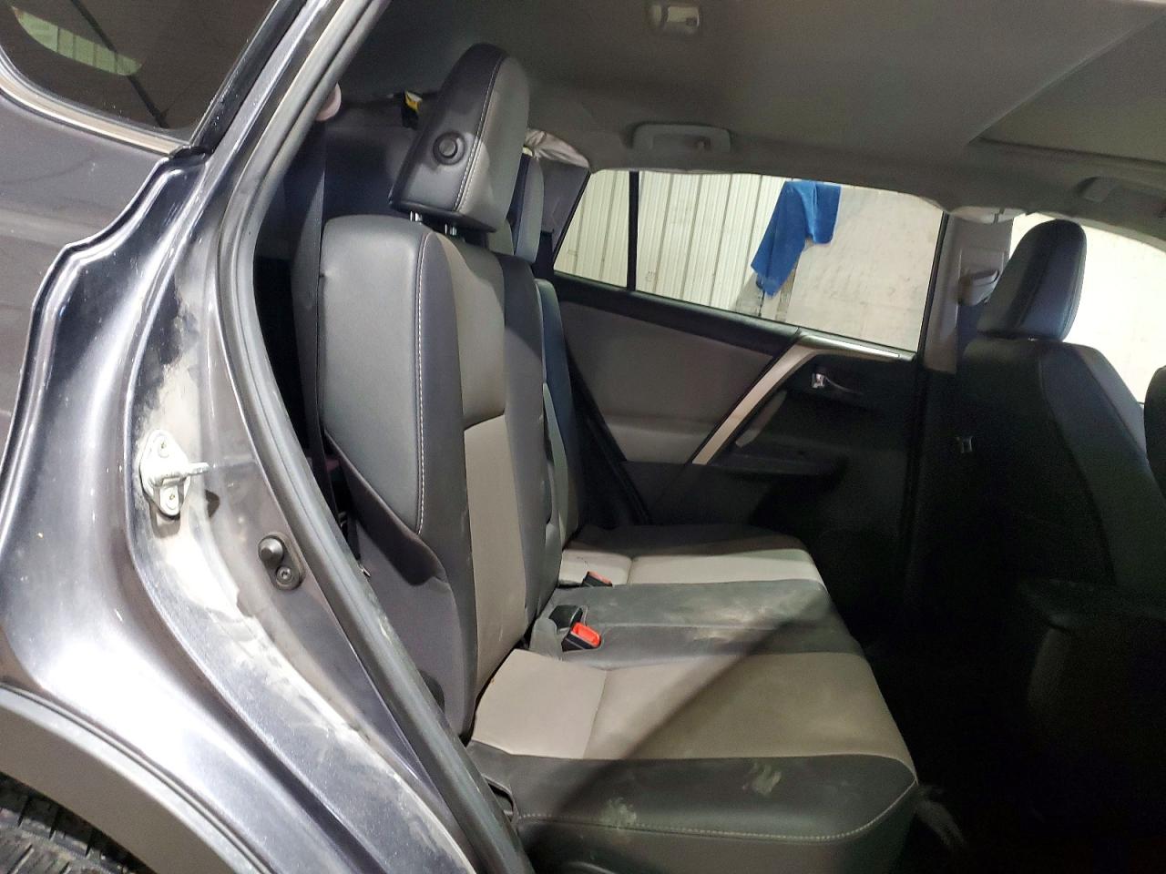 2015 TOYOTA RAV4 LIMITED photo 11