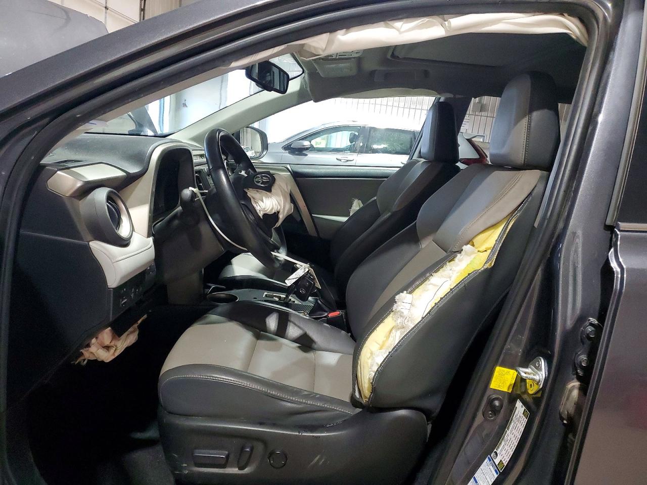 2015 TOYOTA RAV4 LIMITED photo 7