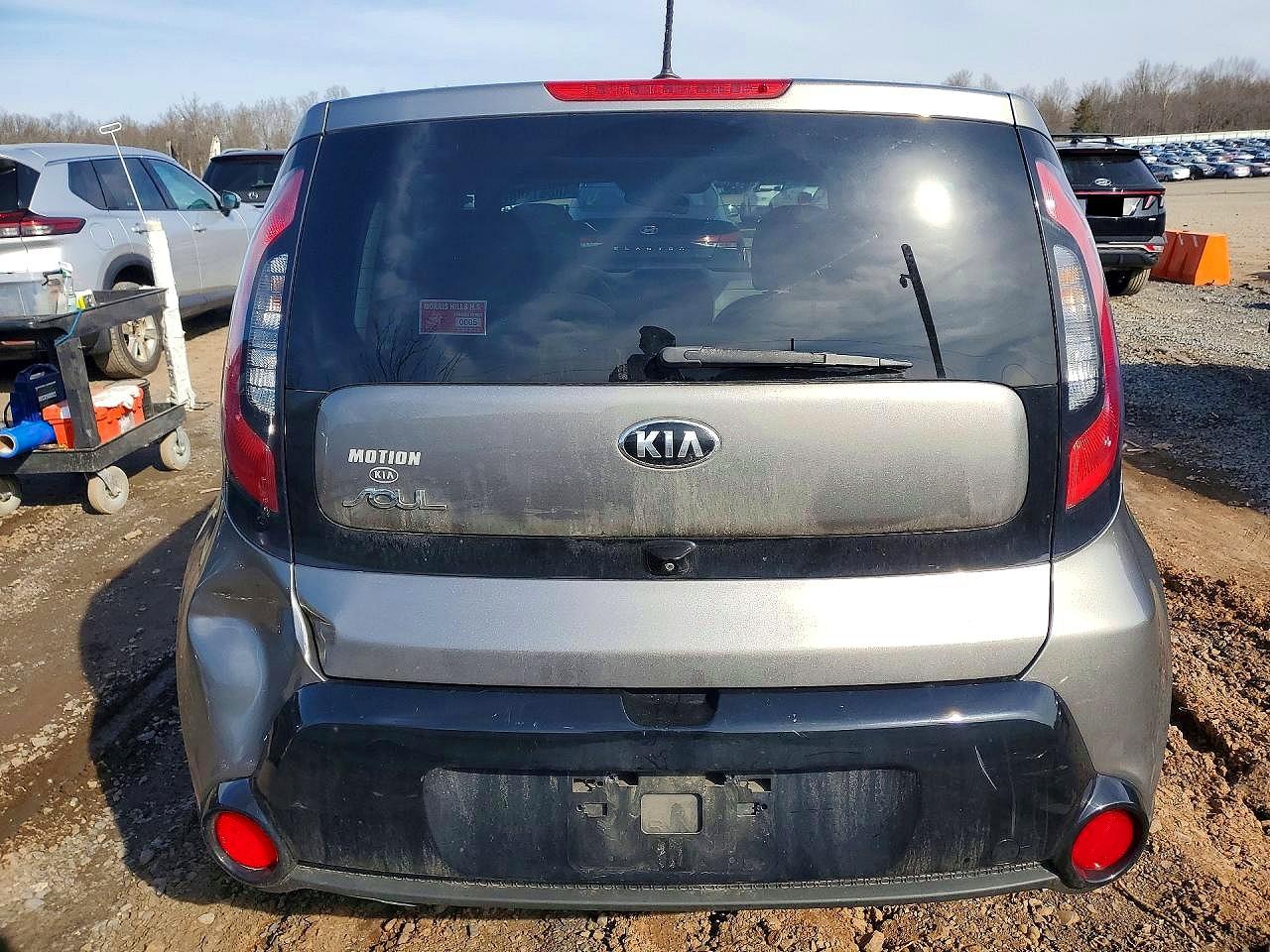 2016 KIA SOUL + photo 11