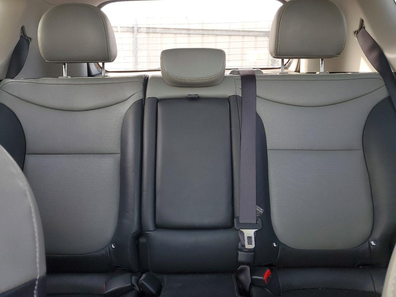 2016 KIA SOUL + photo 19