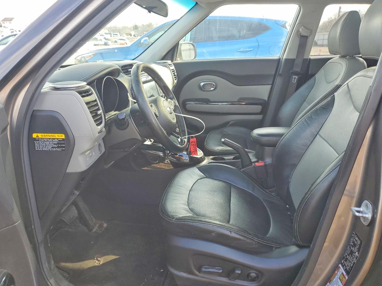 2016 KIA SOUL + photo 13
