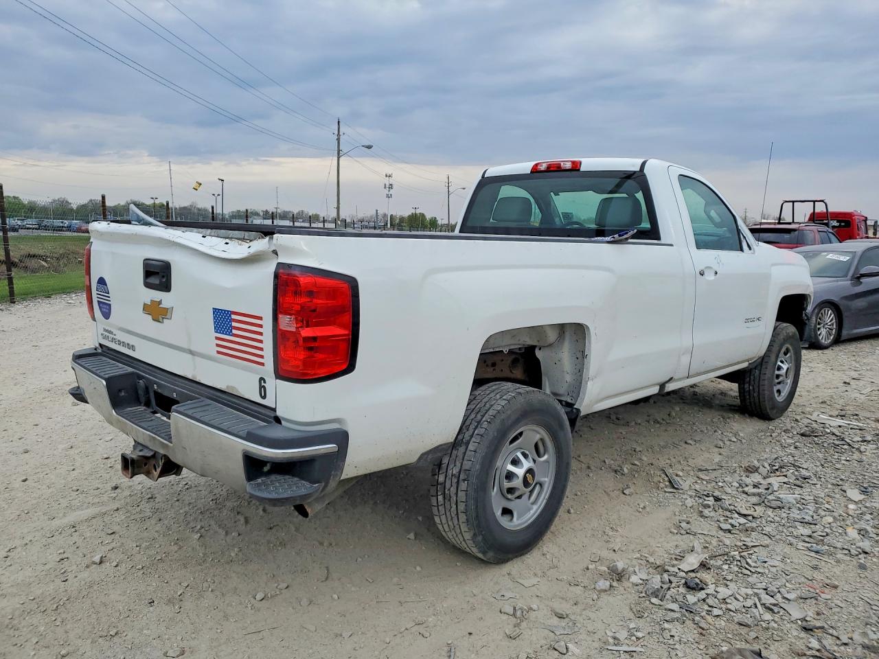 2017 CHEVROLET SILVERADO C2500 HEAVY DUTY photo 5