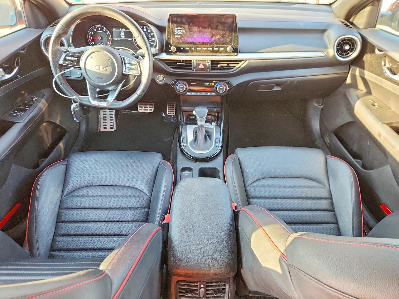 2024 KIA FORTE GT photo 15