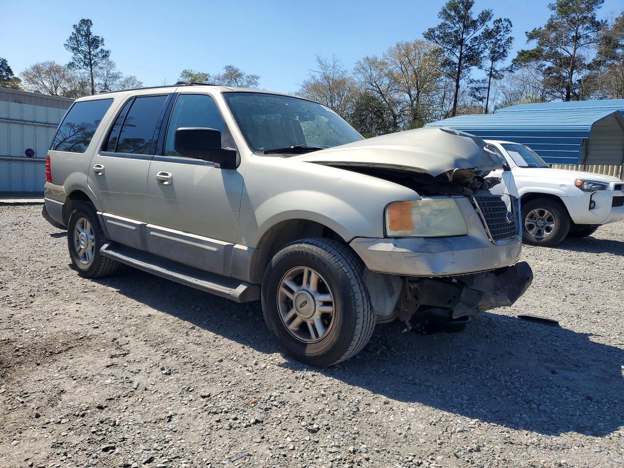 2004 FORD EXPEDITION XLT photo 4