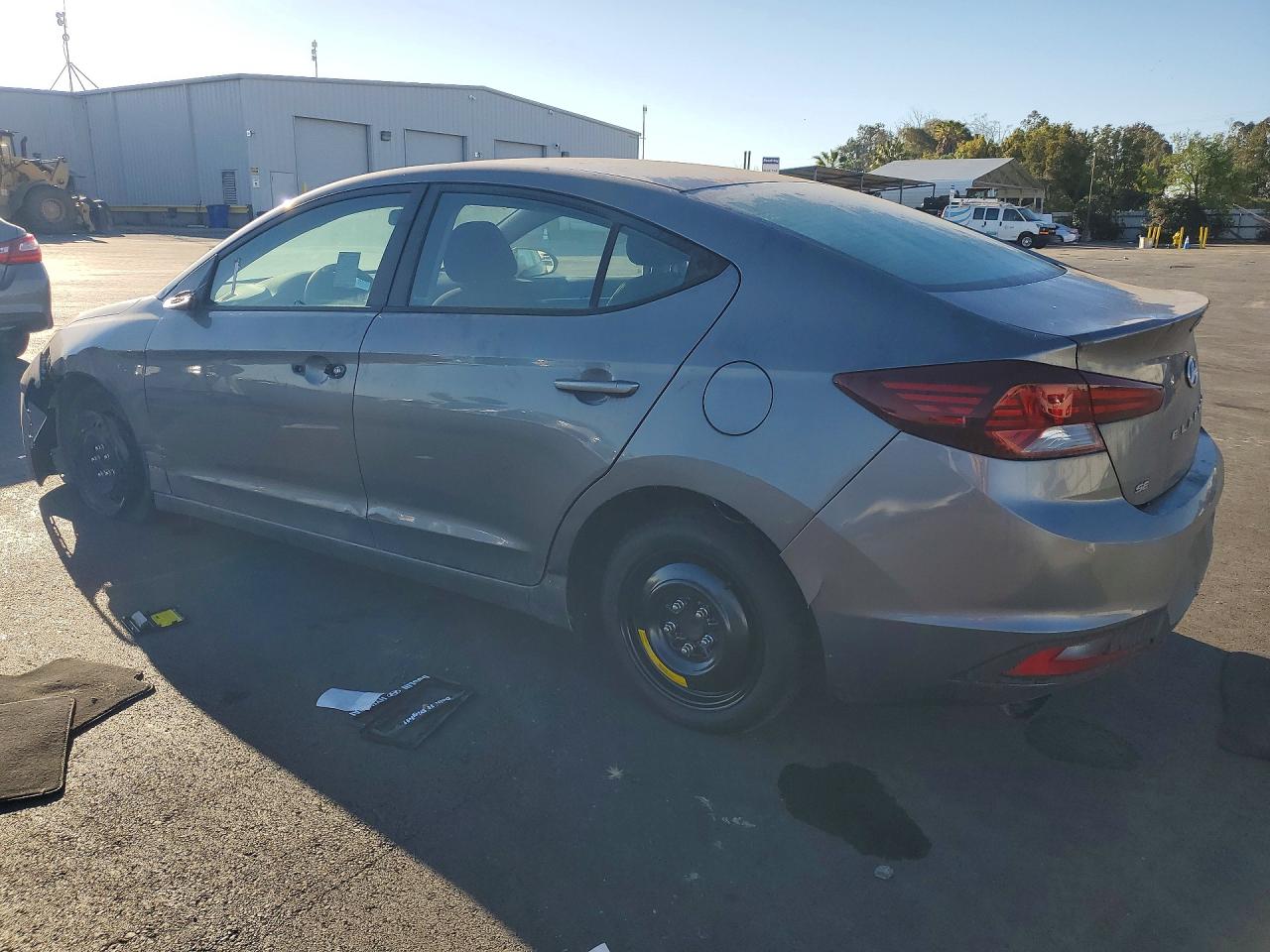 2019 HYUNDAI ELANTRA SE photo 4
