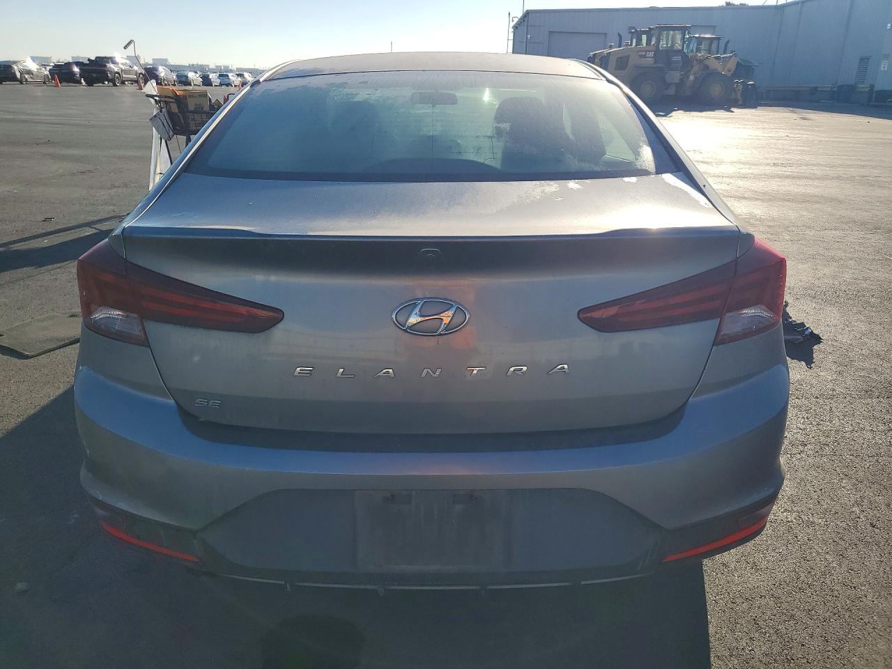 2019 HYUNDAI ELANTRA SE photo 16